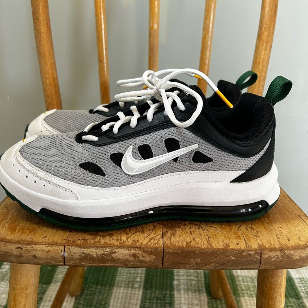 Nike airmax men’s 8.